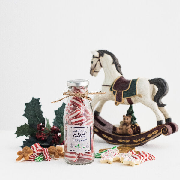 Norfolk Jar Kitchen - Christmas sweet bottle - Red Candy Poles